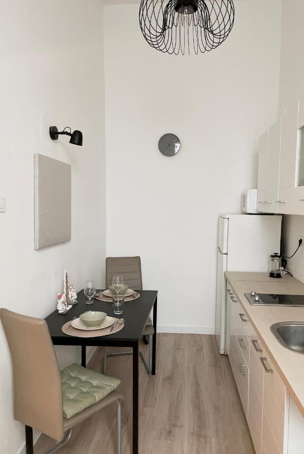 Cozy Apartment In Central Будапеща Екстериор снимка